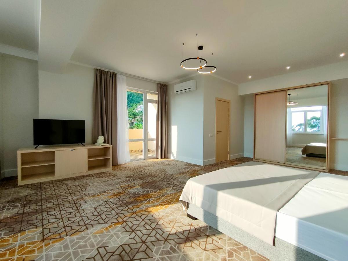 Hotel Citrus Gagra Kültér fotó