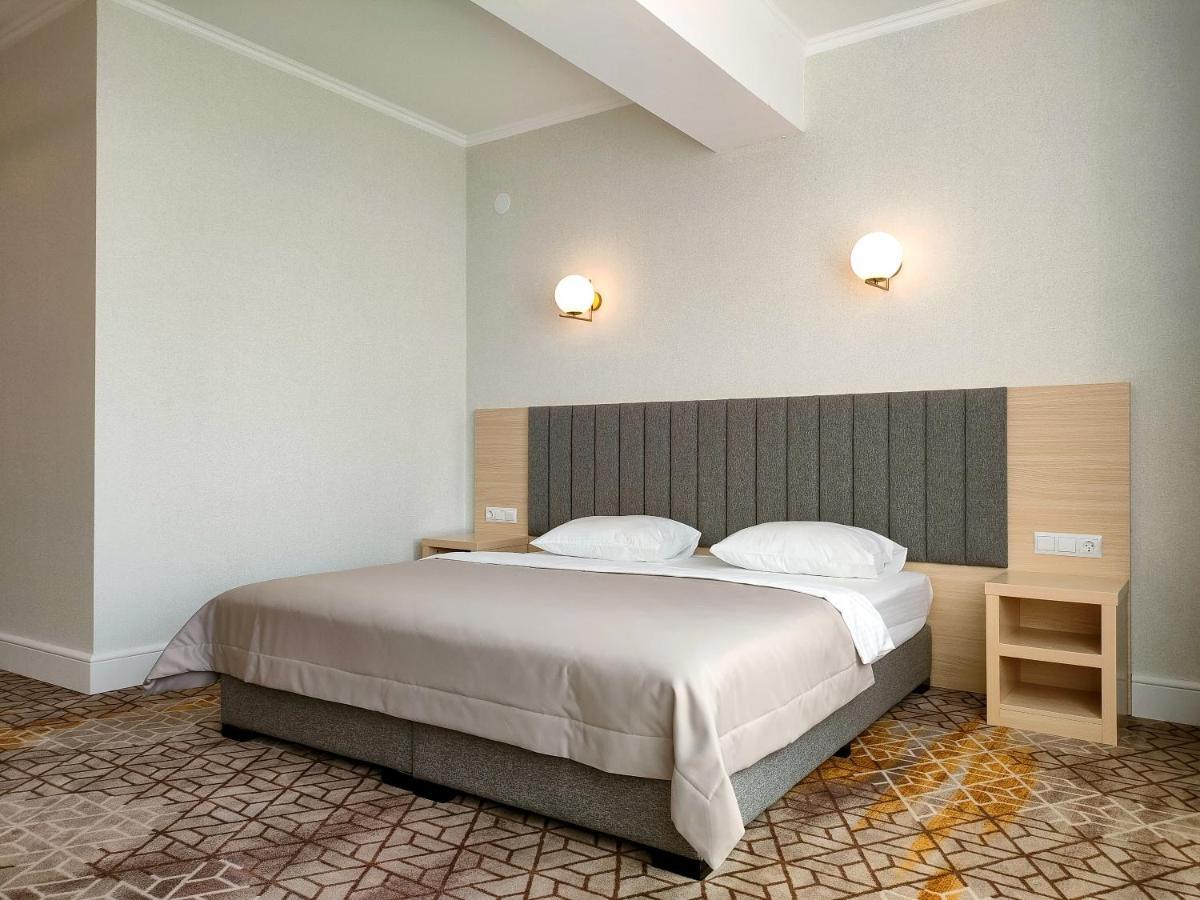 Hotel Citrus Gagra Kültér fotó